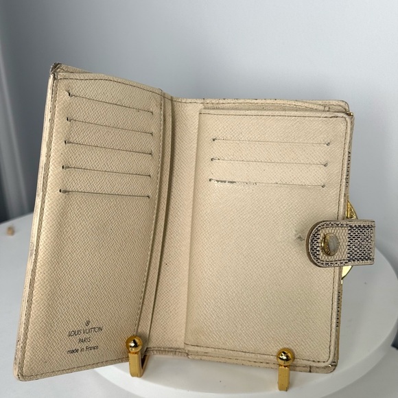 Louis Vuitton Damier Azur Port Monnaie Kisslock Wallet - Picture 5 of 8